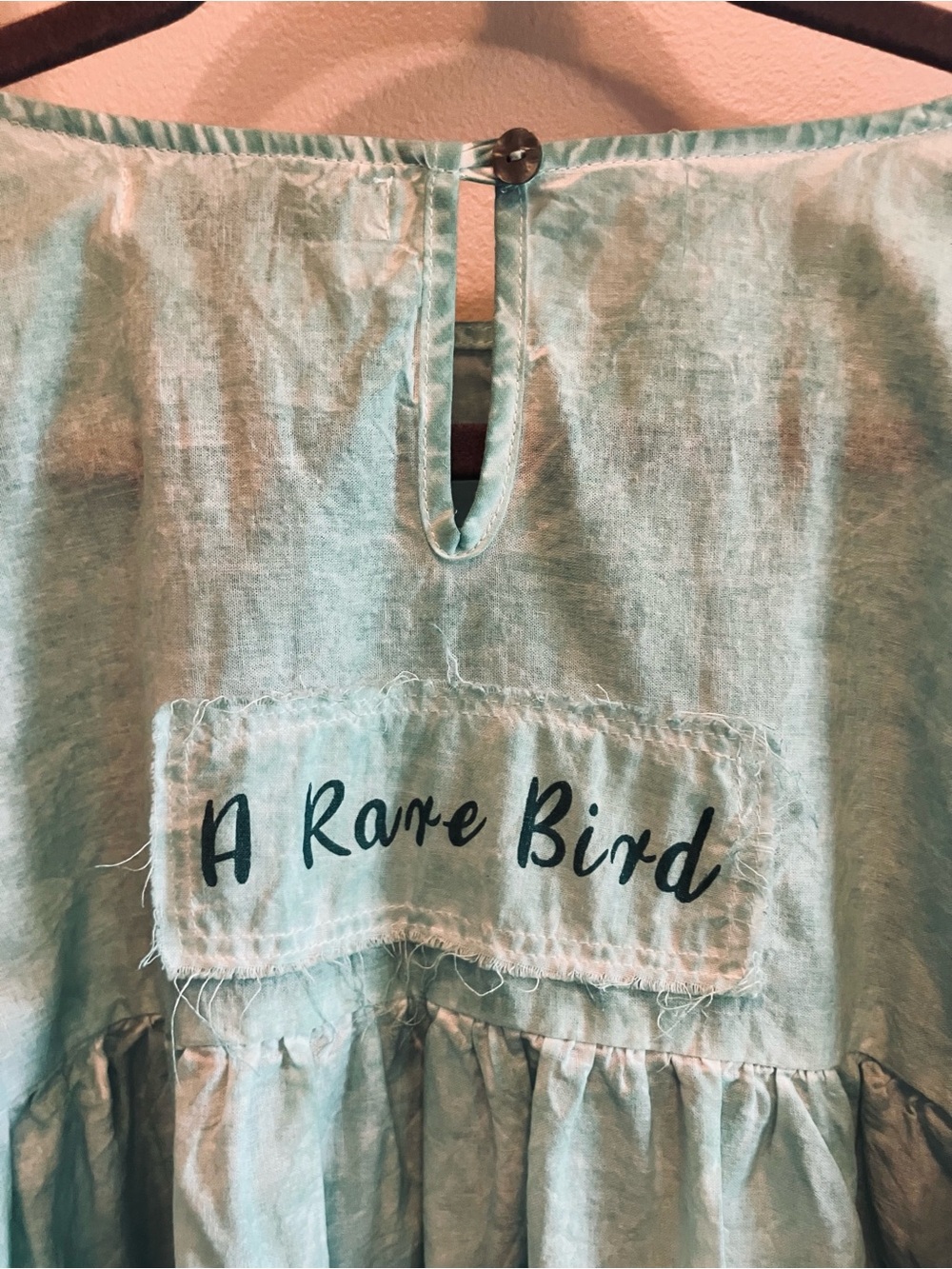 A Rare Bird Top Bell-Sleeve Cotton Relaxed Fit in Mint, Star Pocket and Birds OS - Picture 3 of 10